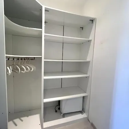 Vannie, Logement Cosy, Centre Ville, Avec Wifi * 耶尔
