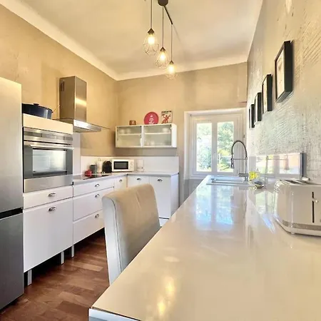 Vannie, Logement Cosy, Centre Ville, Avec Wifi 公寓